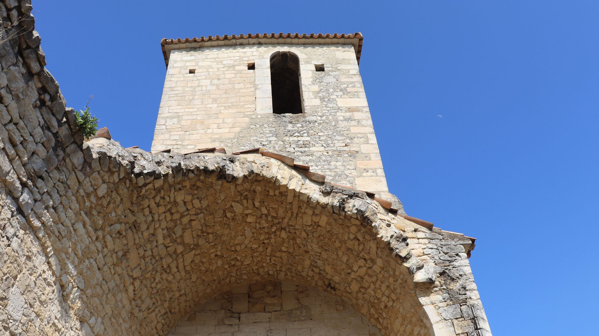 Village of Poët-Laval, chapelle Saint Jean des Commandeurs